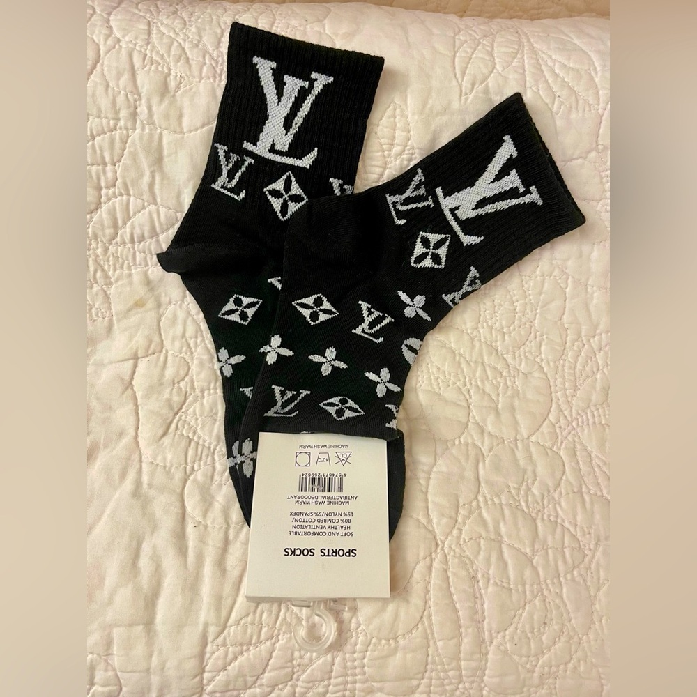 📌Luxury Monogram Socks📌 - Picture 13 of 14